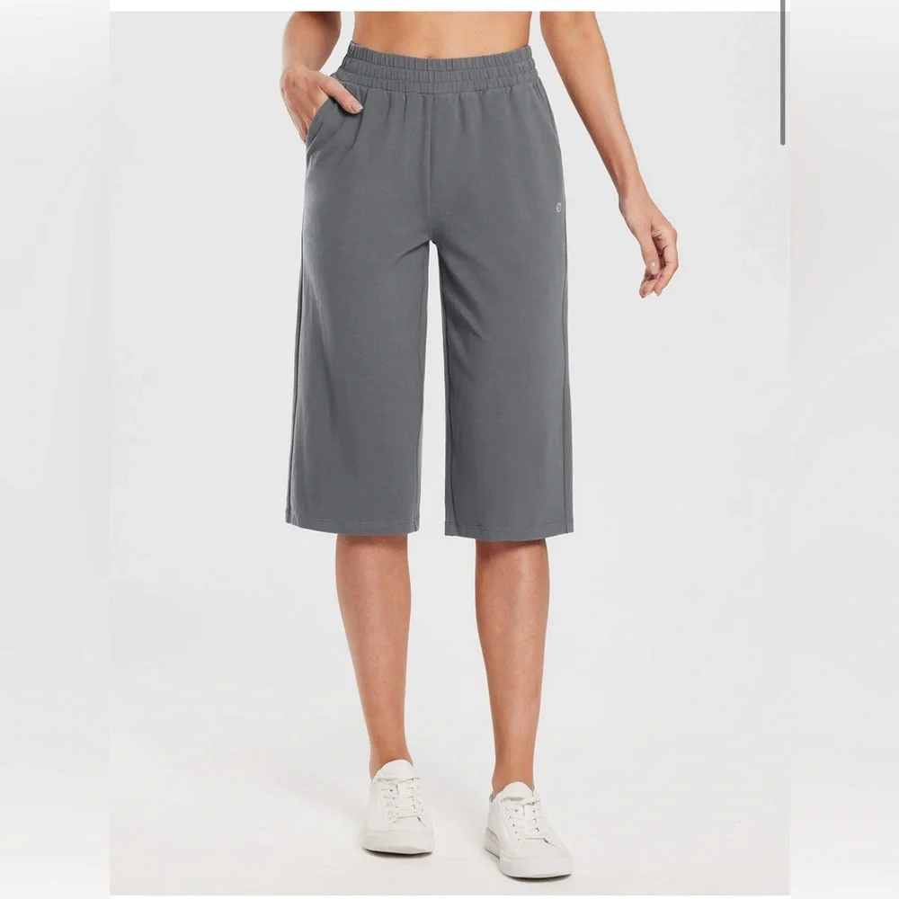 NWT Baleaf | Capri Pant - Picture 3 of 9